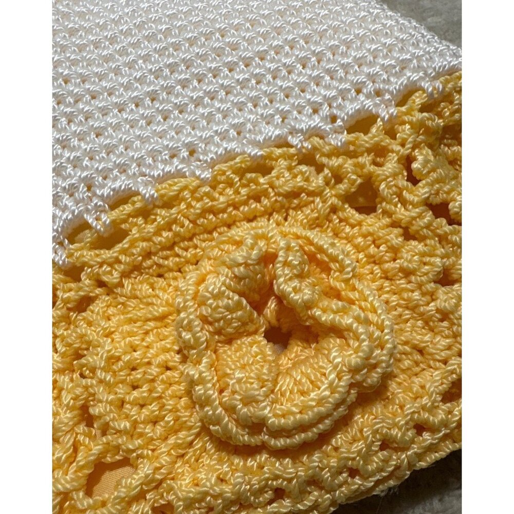 The Sak Tote Bag Purse Daffodil Crochet White & Yellow Rope Handles Beach NEW - Picture 16 of 16